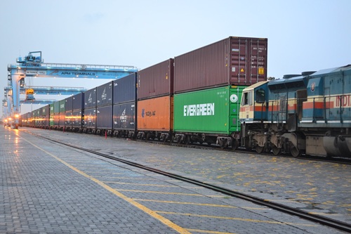 Train freight services